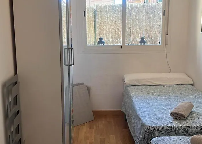 شقة Eiza جاكا